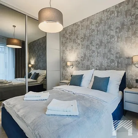 Apartament Fuzja Black&white By Lookap