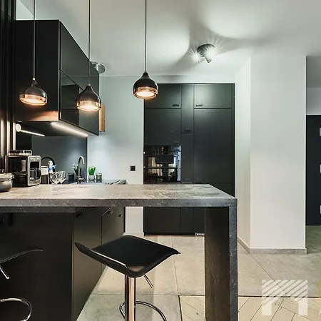 Fuzja Black&white By Lookap Apartament *