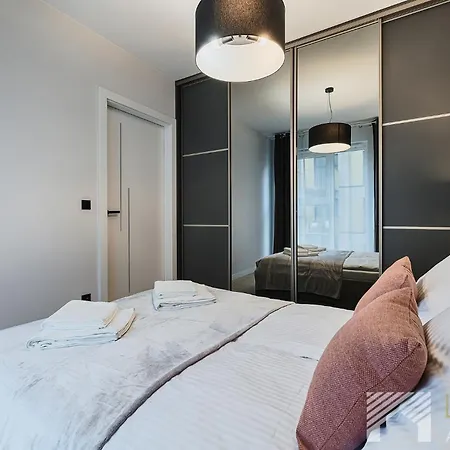 Apartament Fuzja Black&white By Lookap *