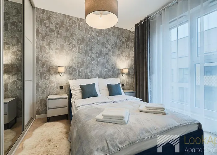 Apartment Fuzja Black&white By Lookap